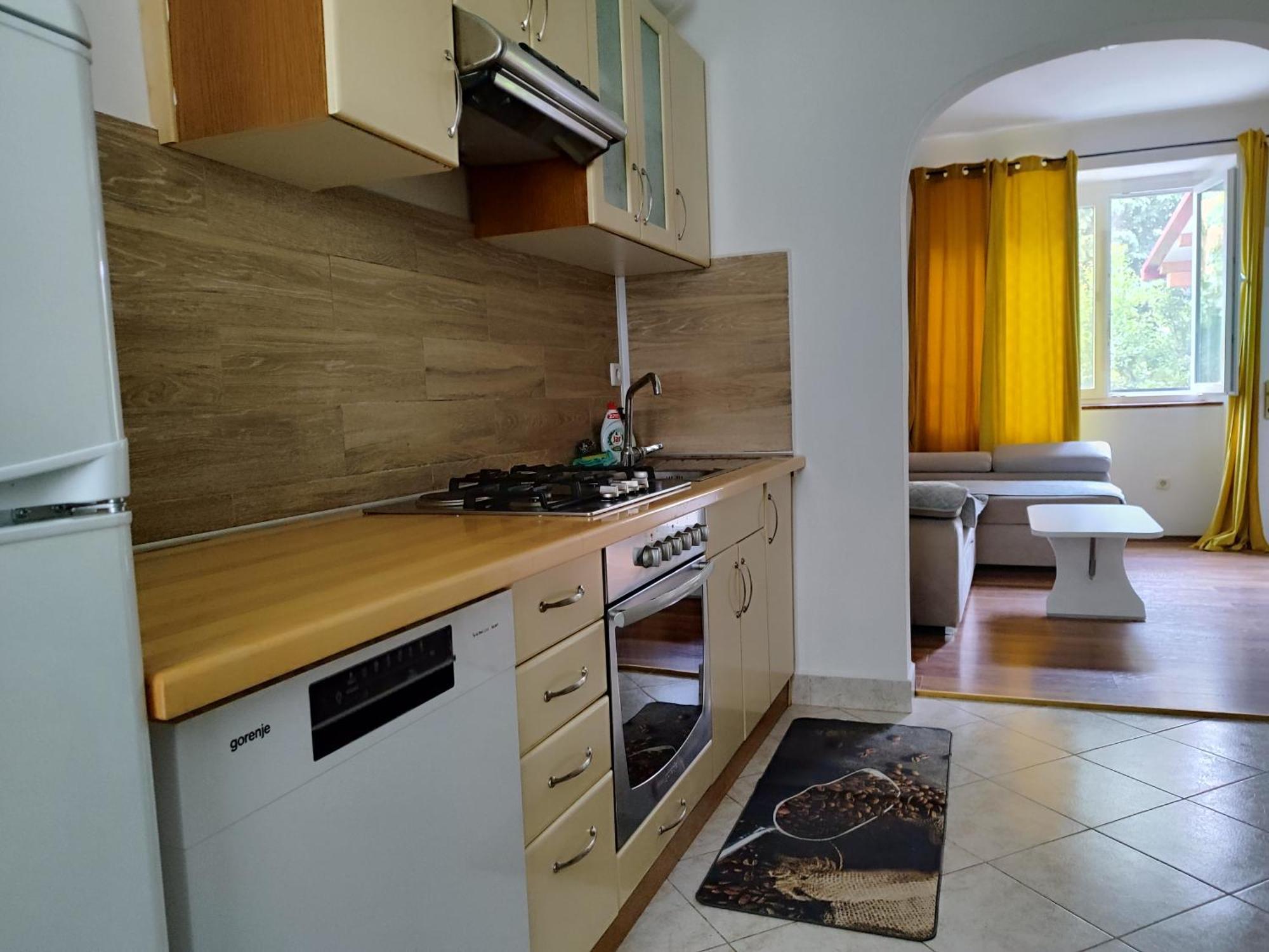 Apartman Daniel With Free Parking Mundanije Luaran gambar